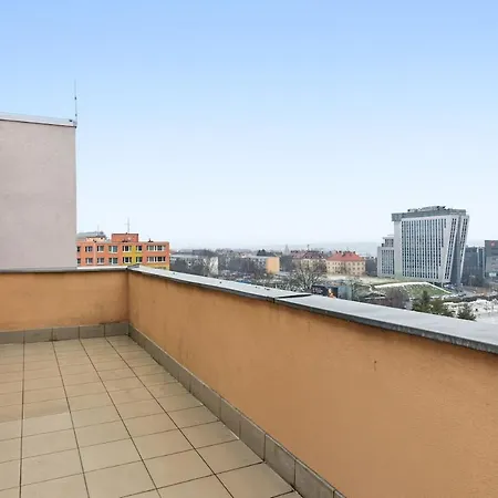 Near The Subway With Kitchen And Terrace *